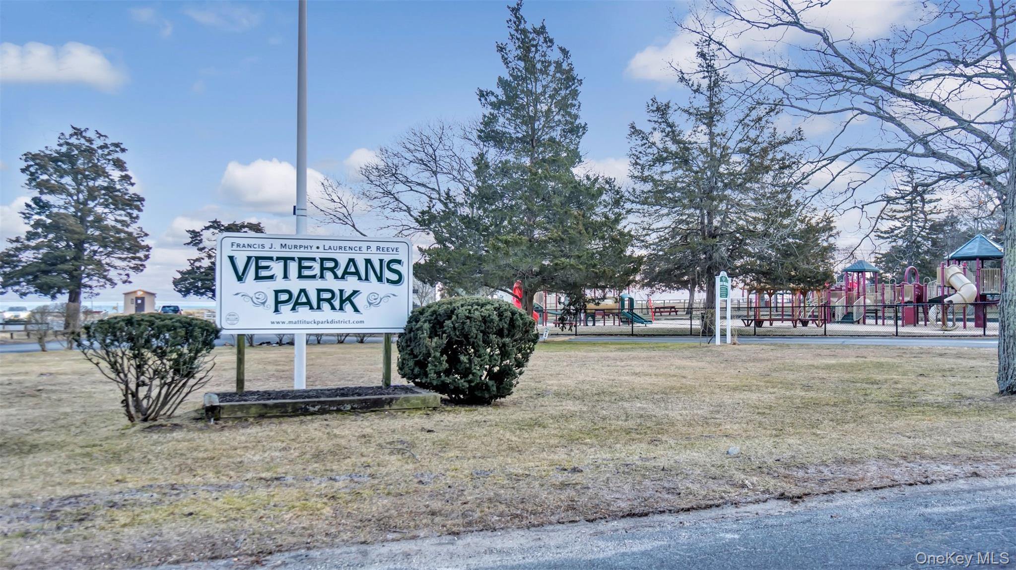 5225 Peconic Bay Boulevard, Laurel, NY 11948