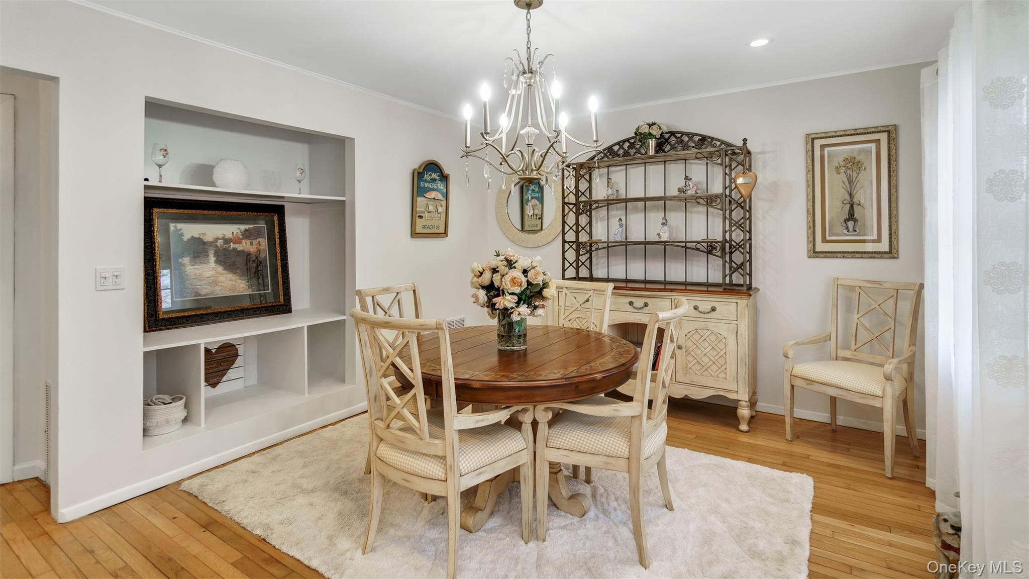 5225 Peconic Bay Boulevard, Laurel, NY 11948