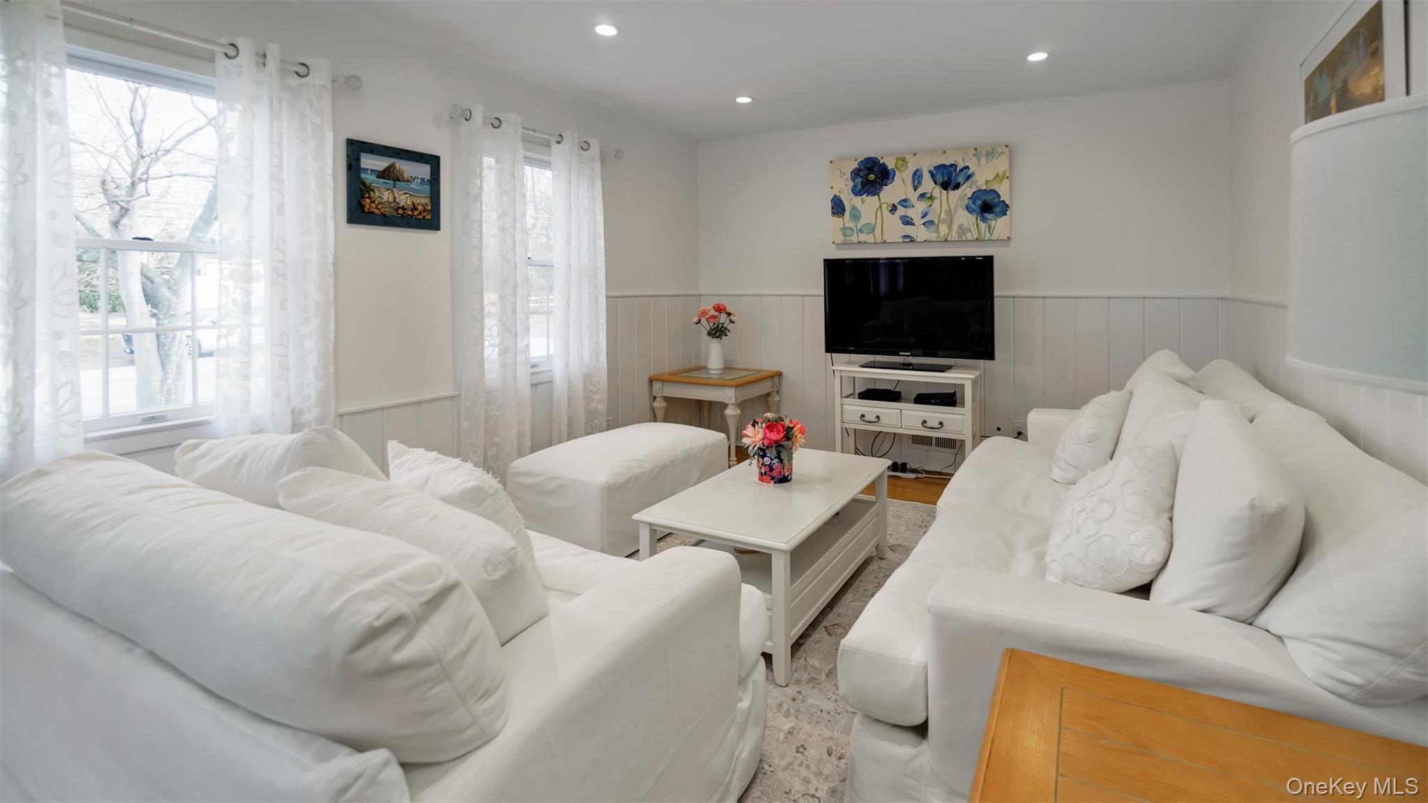 5225 Peconic Bay Boulevard, Laurel, NY 11948