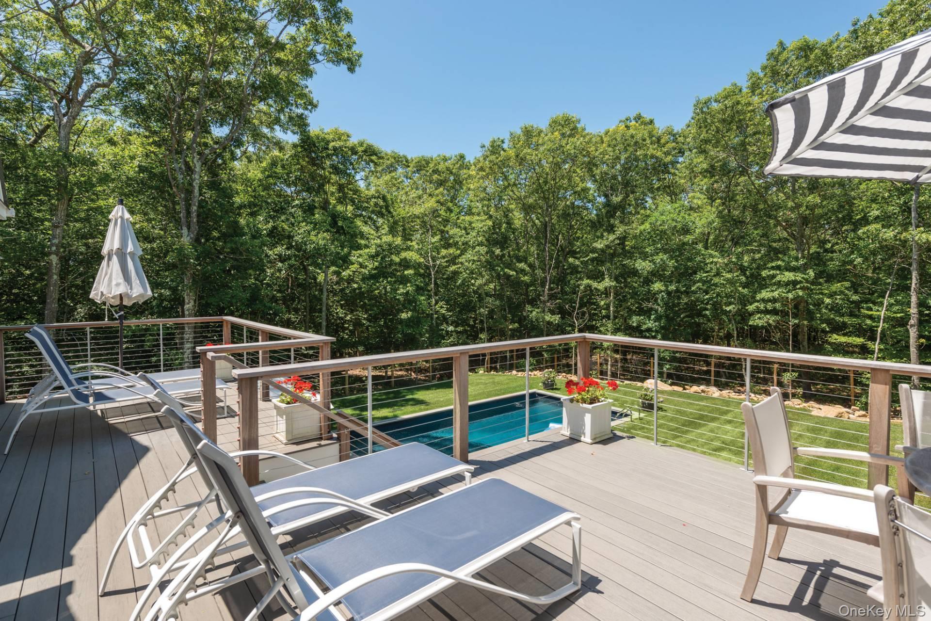 14 Hill Side Lane, East Hampton, NY 11937