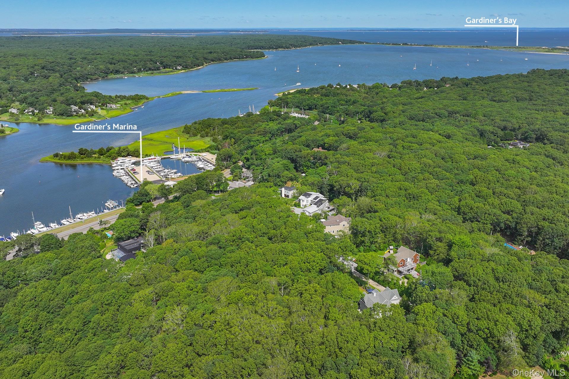 14 Hill Side Lane, East Hampton, NY 11937