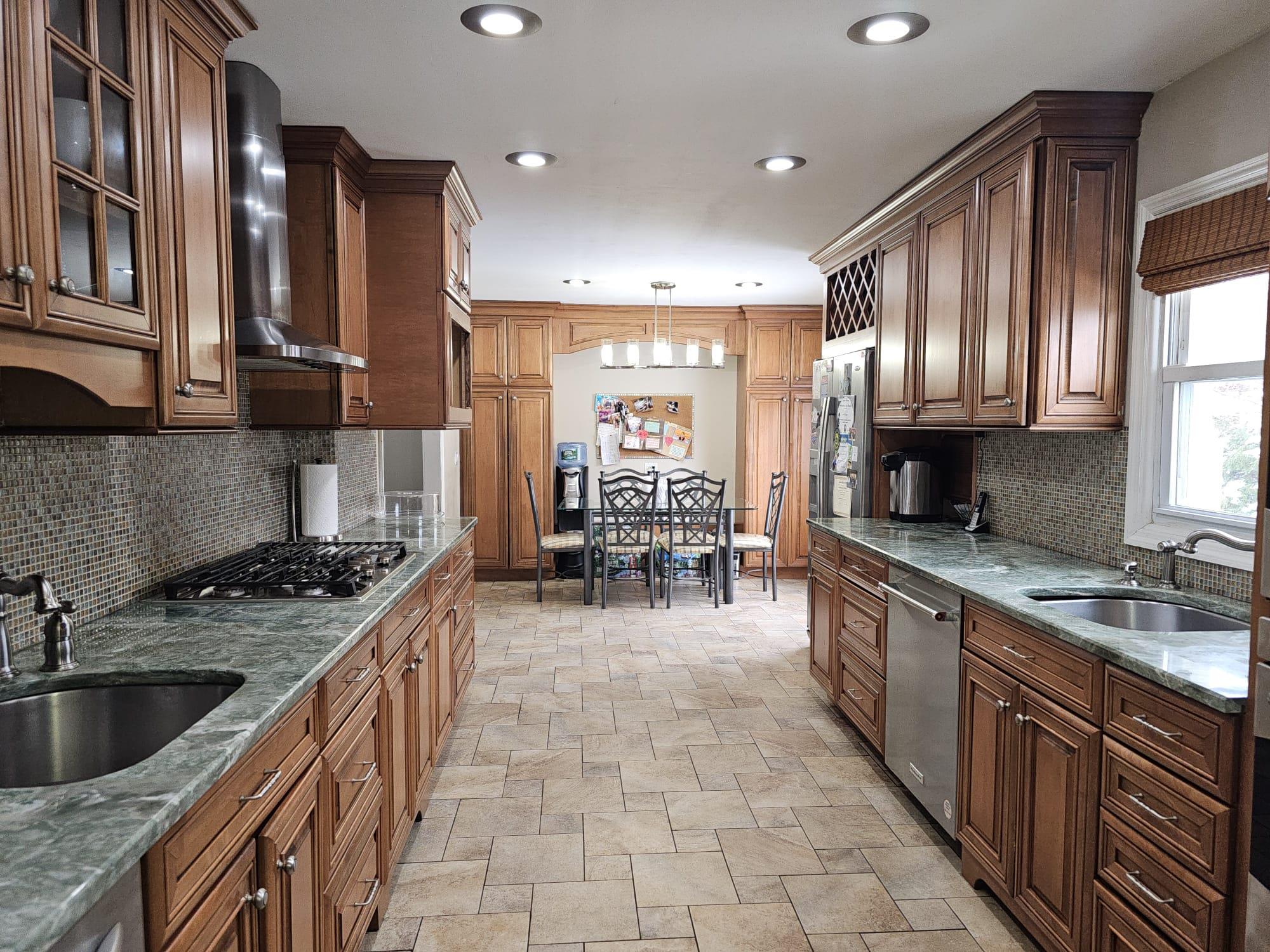 19 Park Circle, Cedarhurst, NY 11516