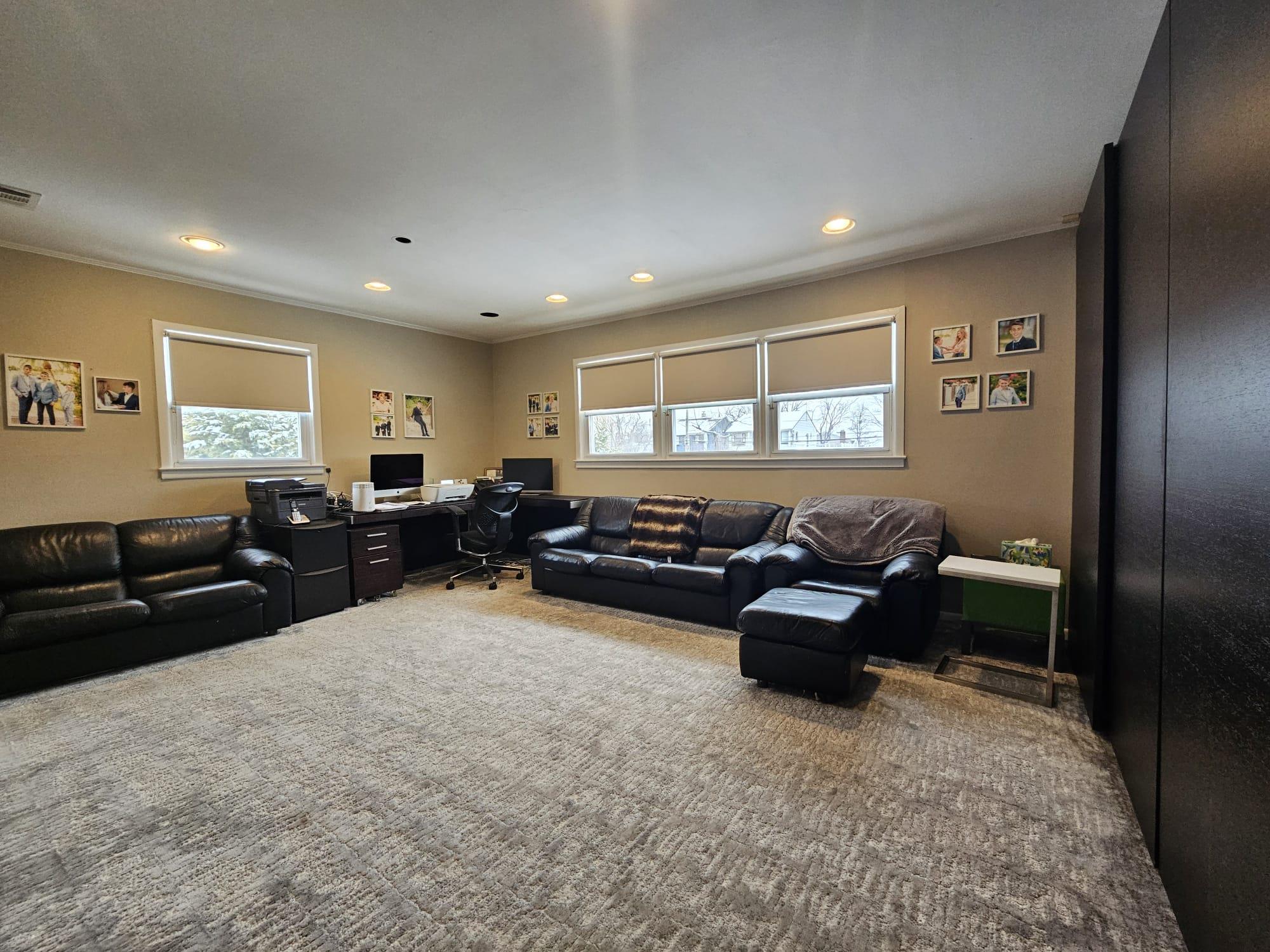 19 Park Circle, Cedarhurst, NY 11516