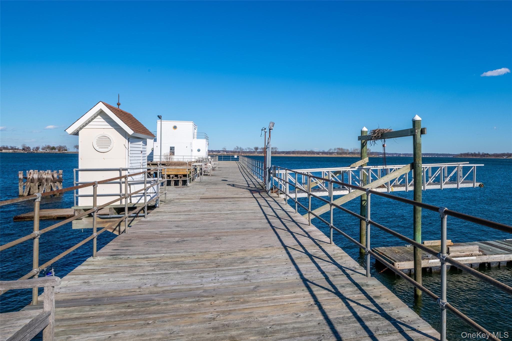 12 Windward Lane # 11, Bronx, NY 10464