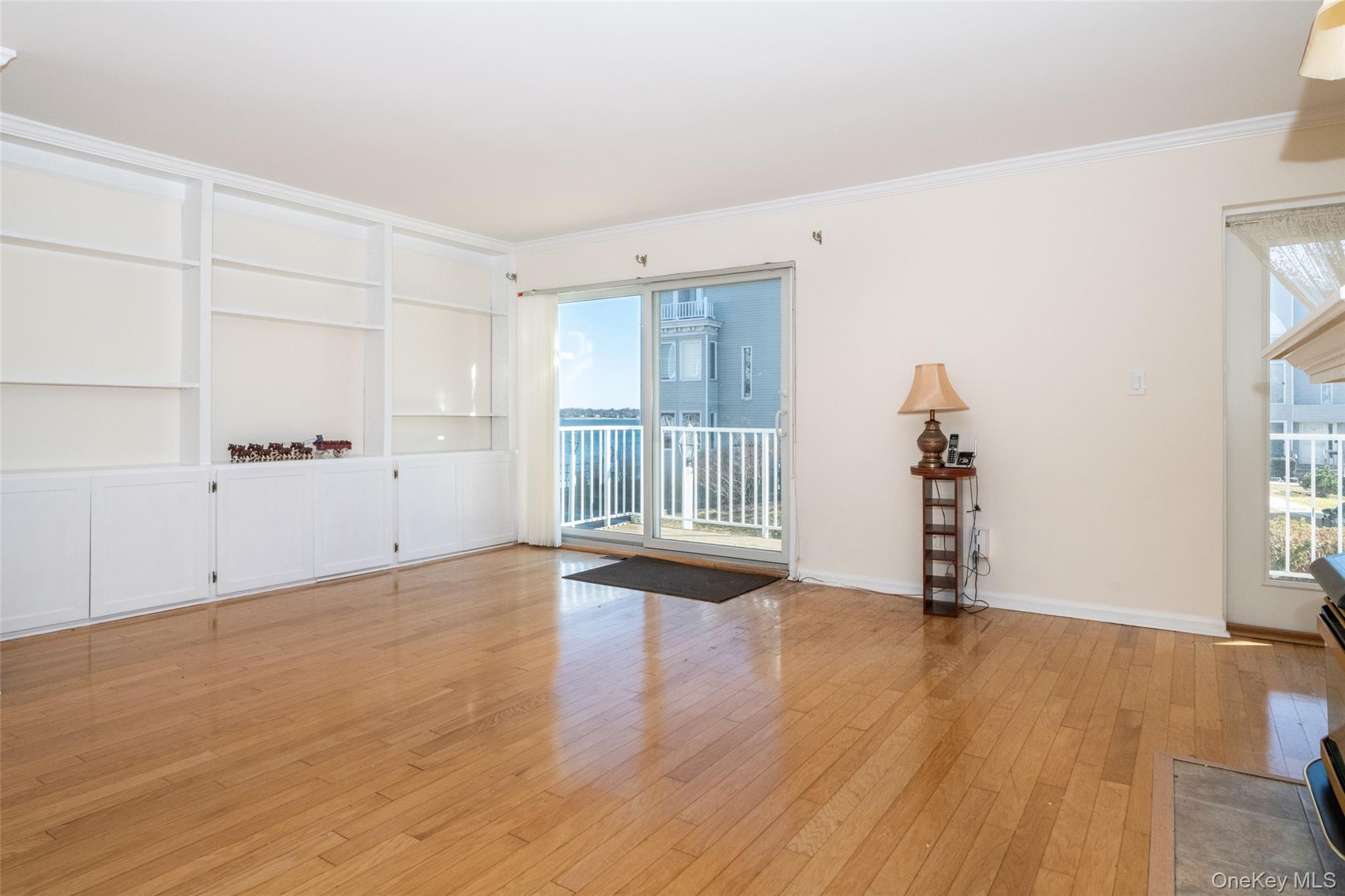 12 Windward Lane # 11, Bronx, NY 10464