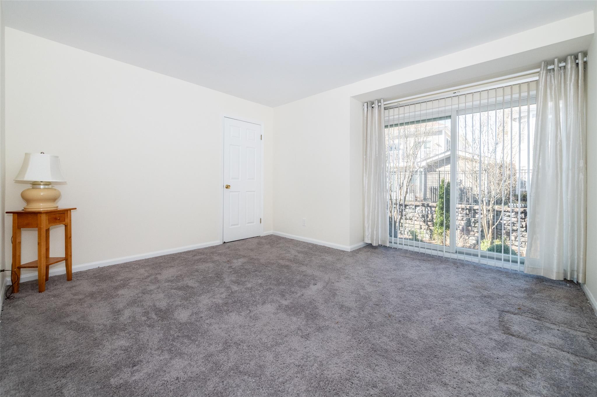 12 Windward Lane # 11, Bronx, NY 10464