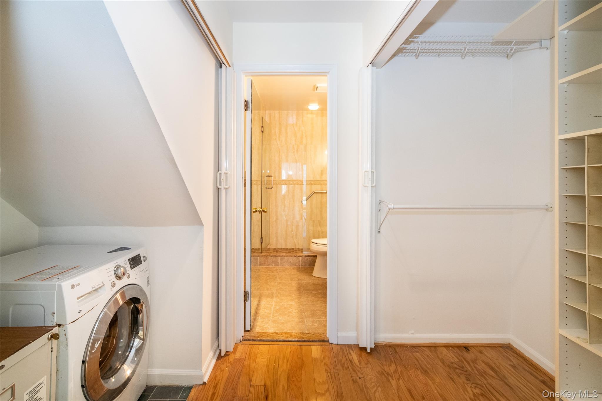 12 Windward Lane # 11, Bronx, NY 10464