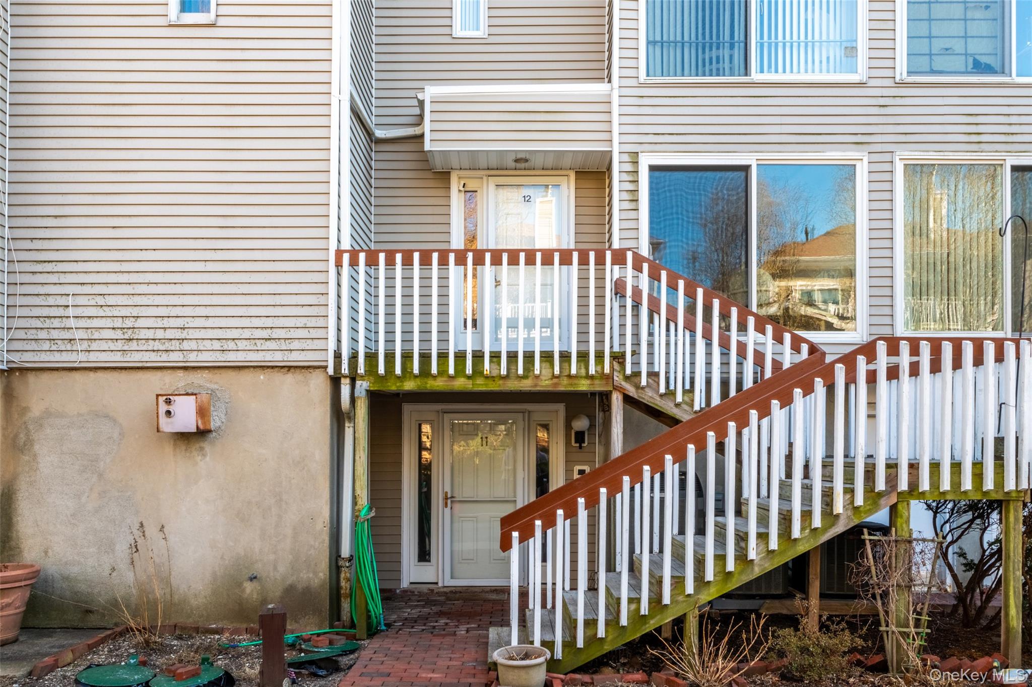 12 Windward Lane # 11, Bronx, NY 10464