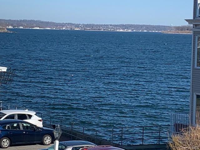 12 Windward Lane # 11, Bronx, NY 10464