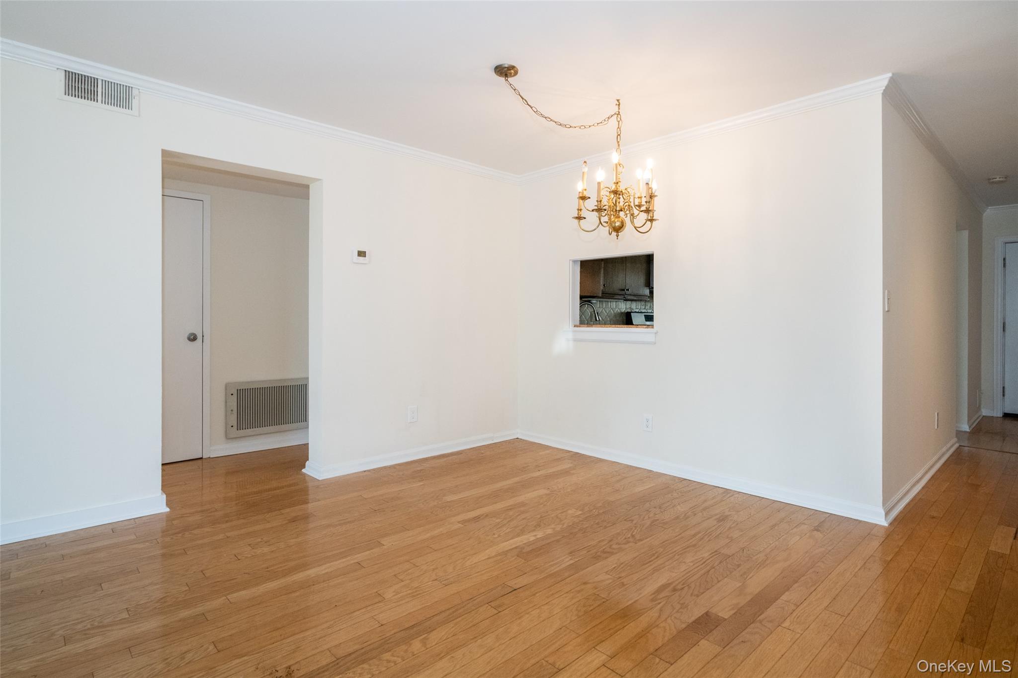 12 Windward Lane # 11, Bronx, NY 10464