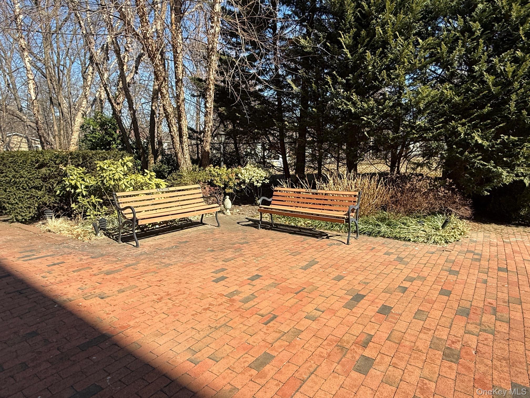 11 Wooleys Lane # 1k, Great Neck, NY 11023