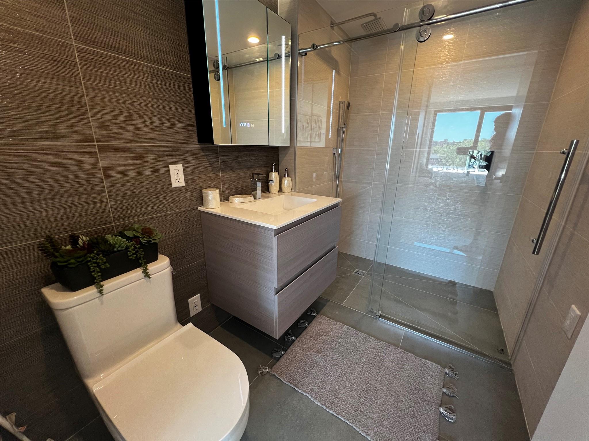 144-49 Northern Blvd # 213, Flushing, NY 11354