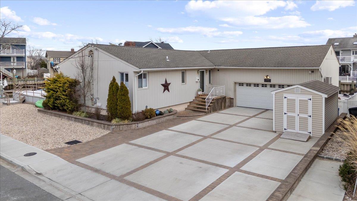 1130 Hayes Place, Baldwin, NY 11510