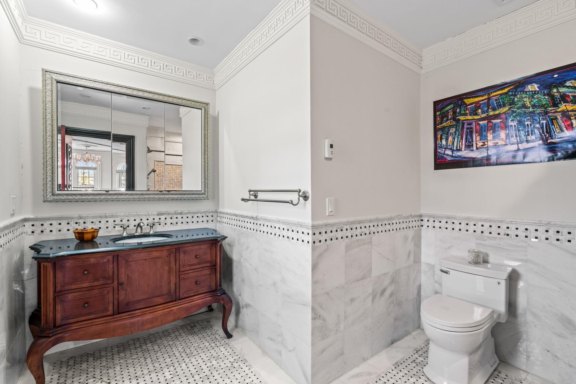 28 Whitney Circle, Glen Cove, NY 11542