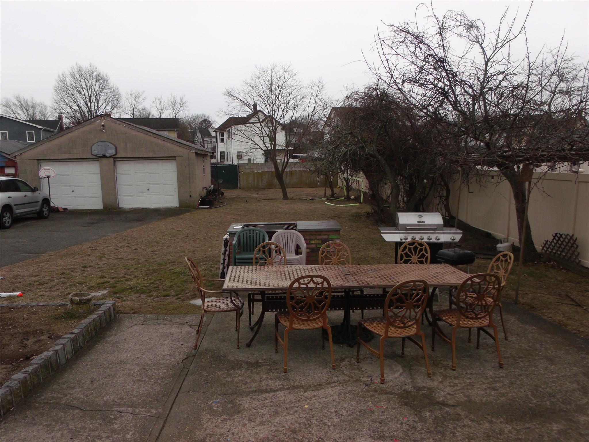 145 Bayview Avenue, Inwood, NY 11096