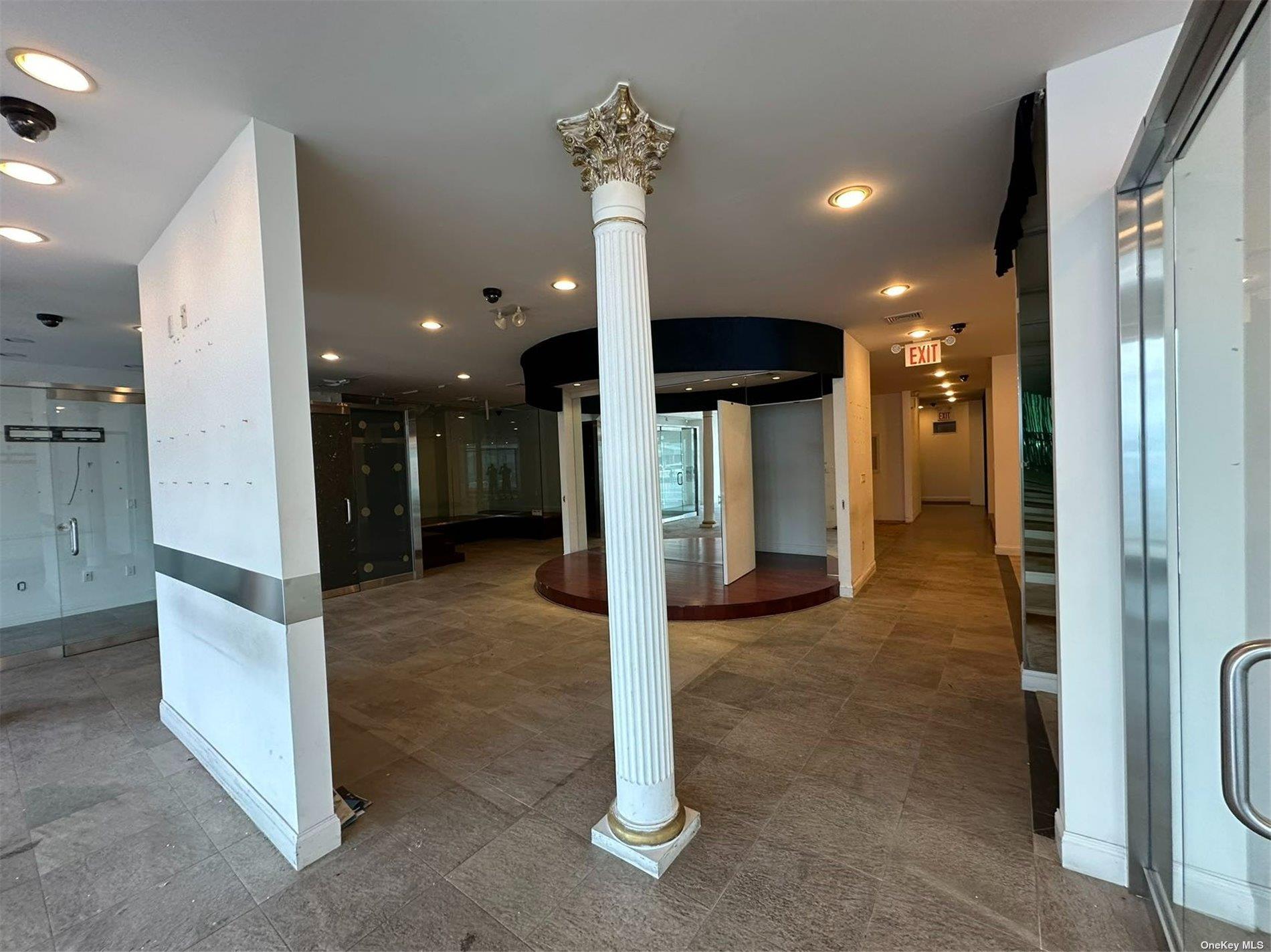 11-19 Northern Boulevard # 1 FL, Great Neck, NY 11021