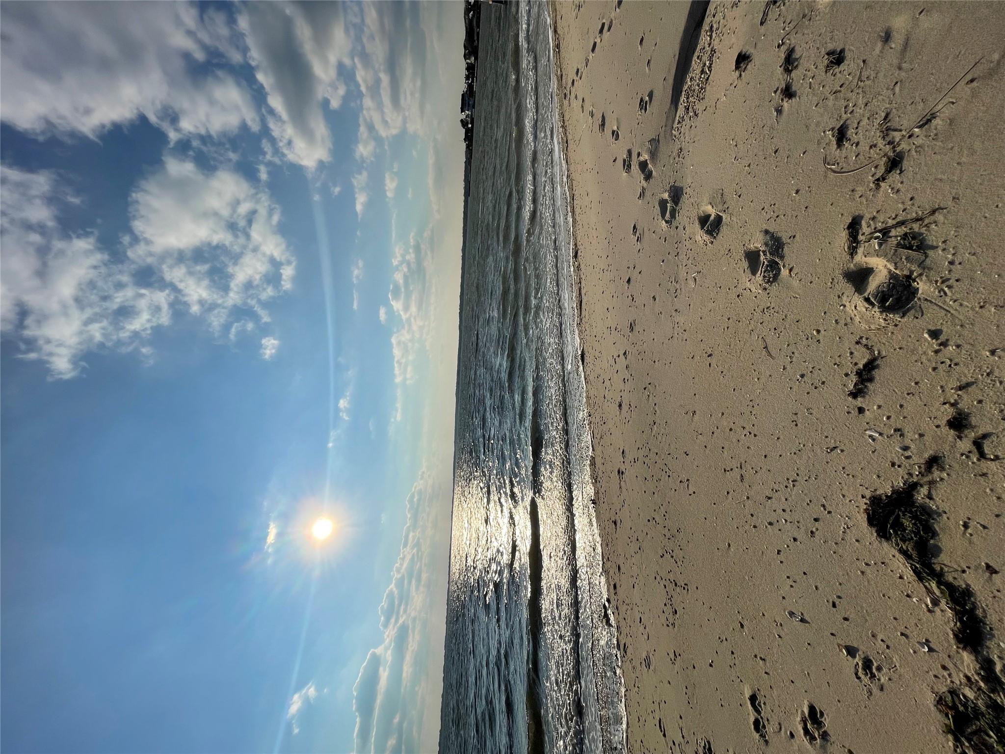 21 Tarpon Road, East Quogue, NY 11942