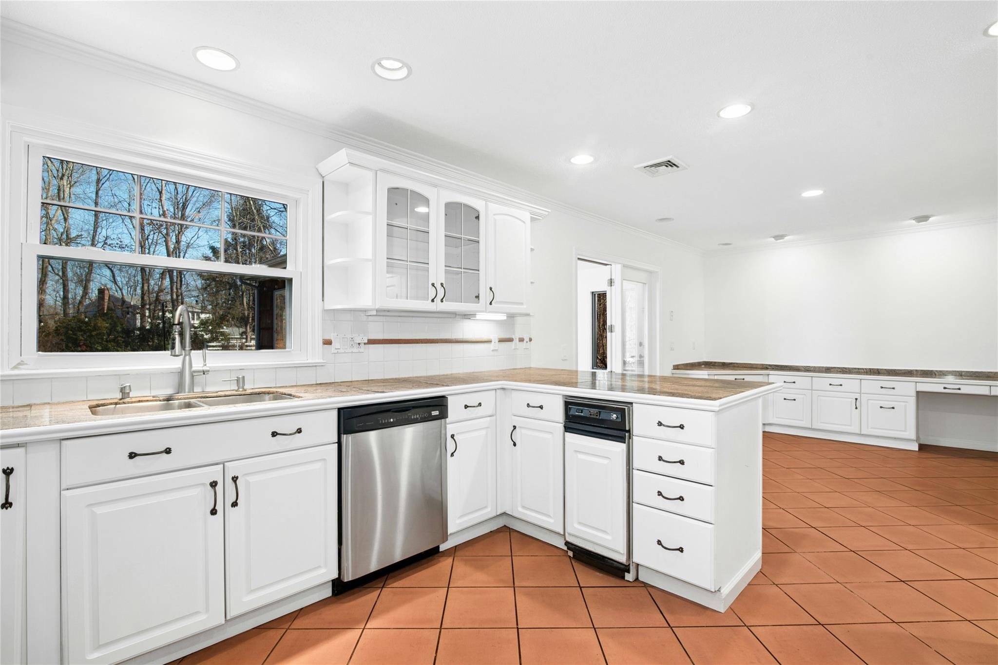15 Elmwood Road, South Salem, NY 10590