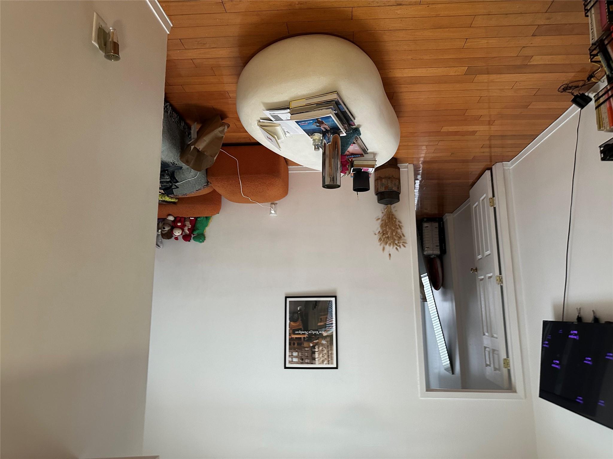 3060 Steinway Street, Astoria, NY 11103