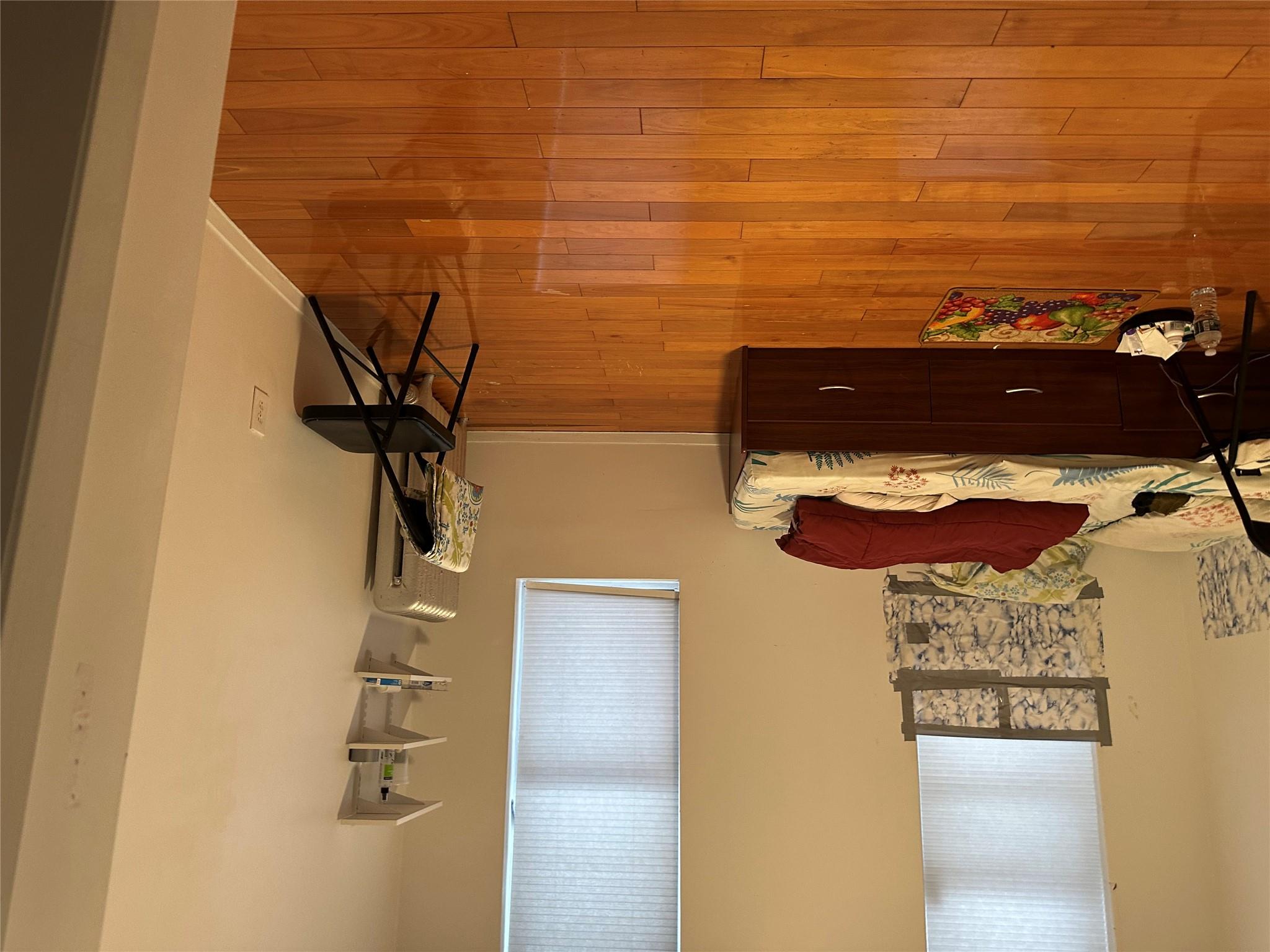 3060 Steinway Street, Astoria, NY 11103