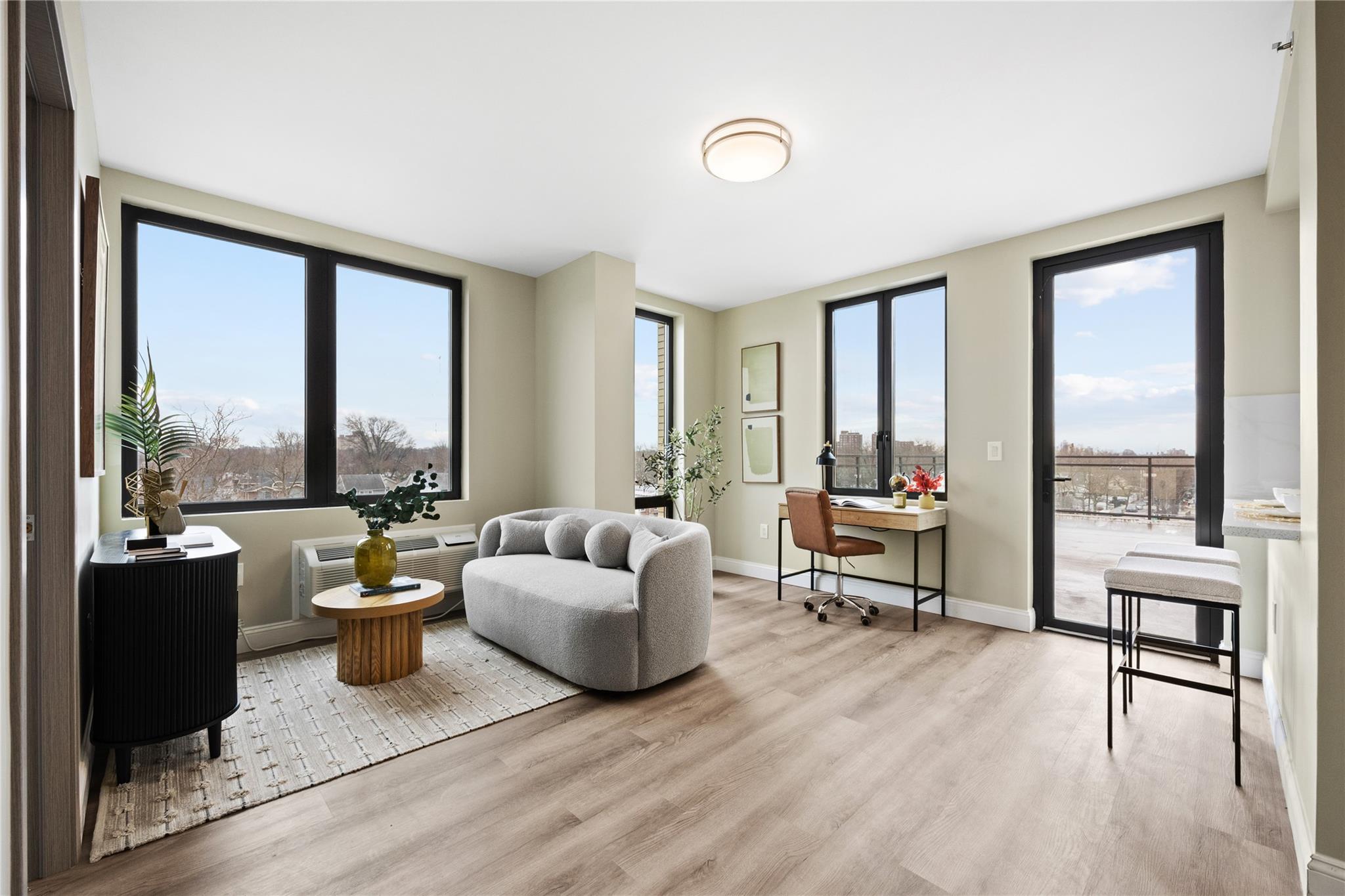 163-07 72nd Ave # 5F, Fresh Meadows, NY 11365