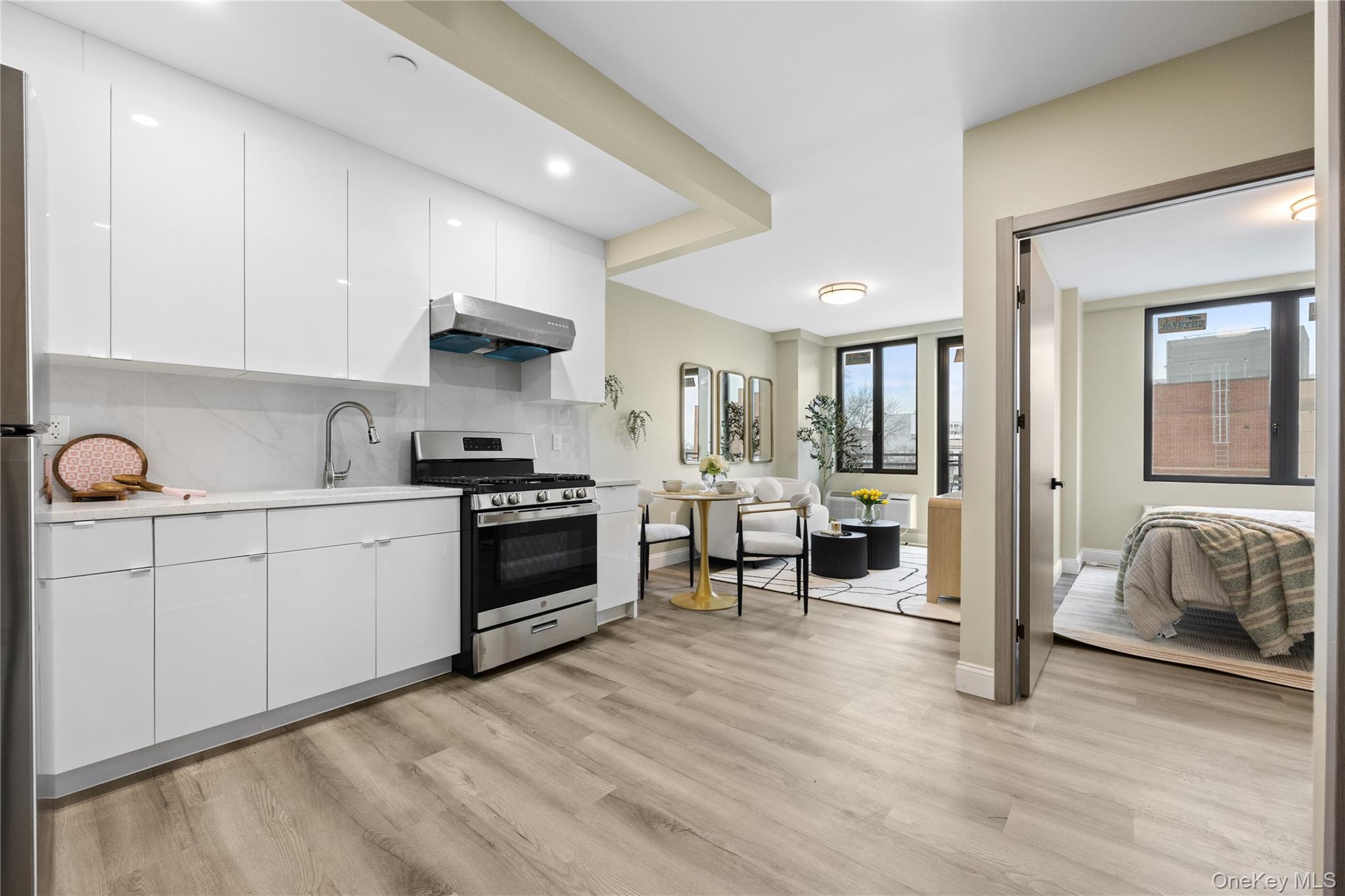 163-07 72nd Ave # 2C, Fresh Meadows, NY 11365