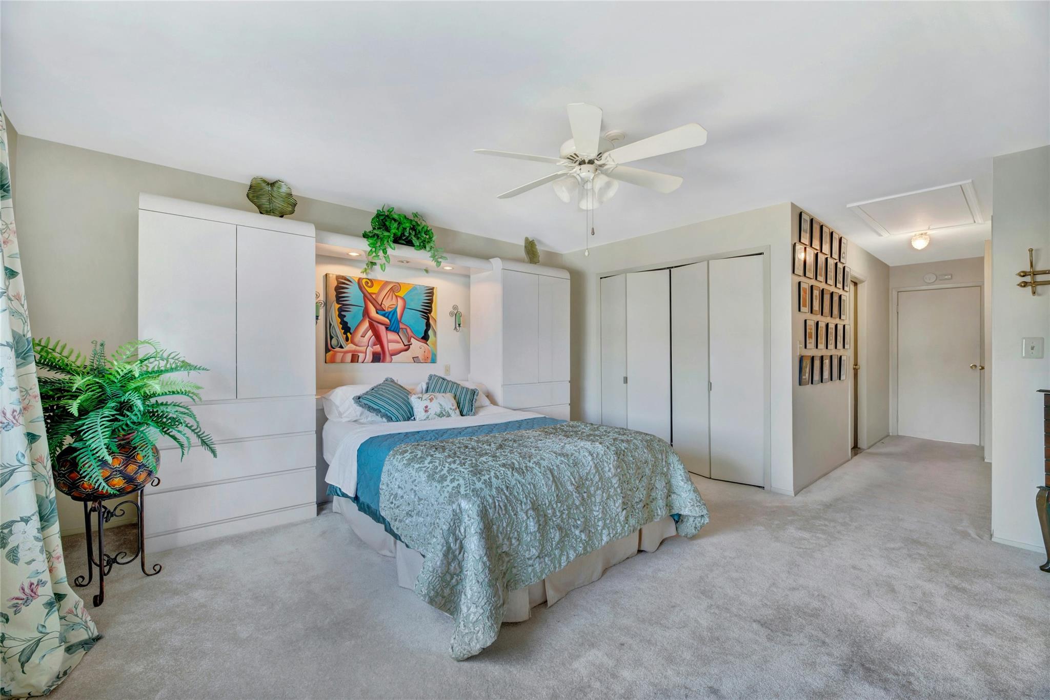 107 E Midland Pond Court, Moriches, NY 11955