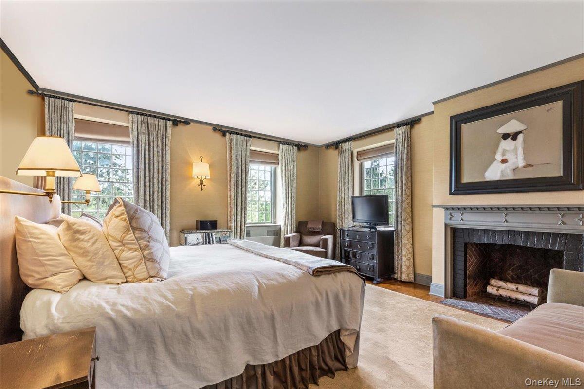 5 Belmont Drive, Irvington, NY 10533