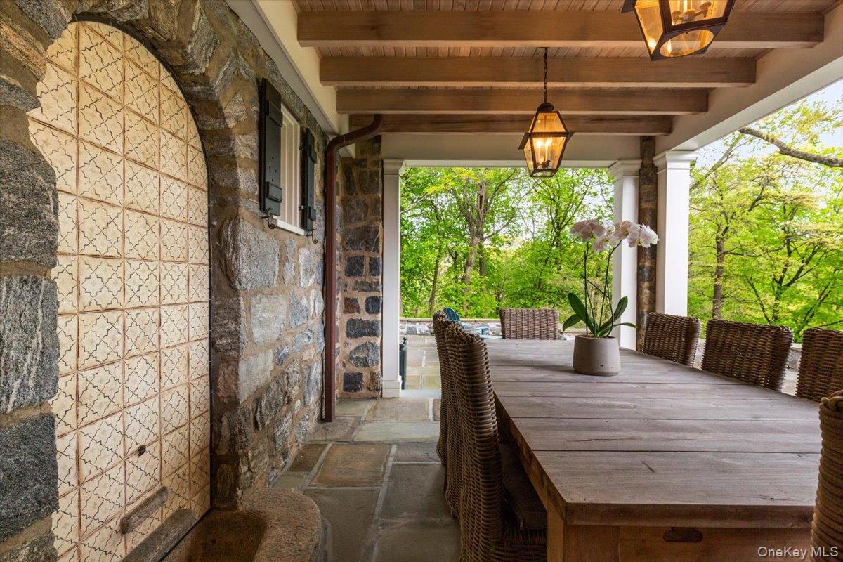 5 Belmont Drive, Irvington, NY 10533