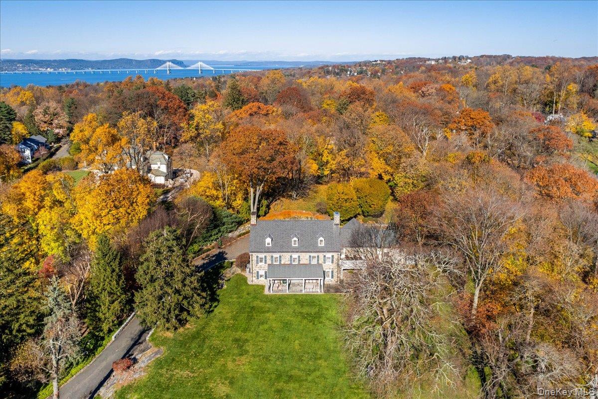 5 Belmont Drive, Irvington, NY 10533