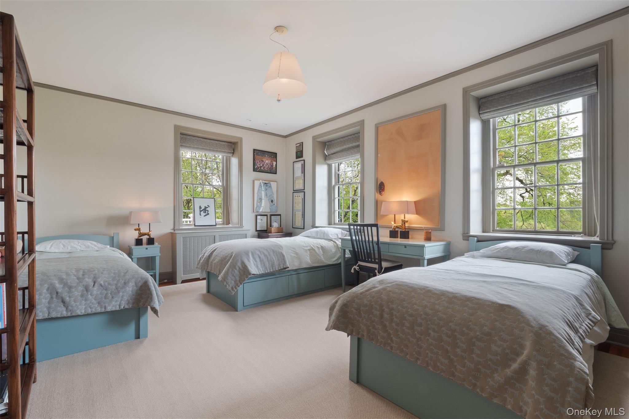 5 Belmont Drive, Irvington, NY 10533