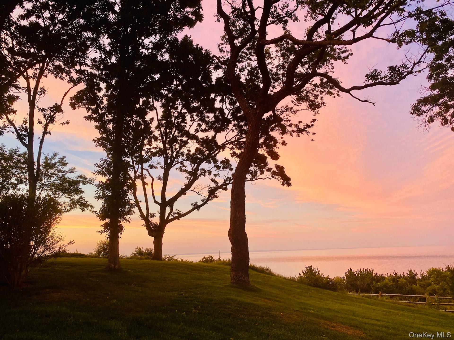 2840 Stars Road, East Marion, NY 11939