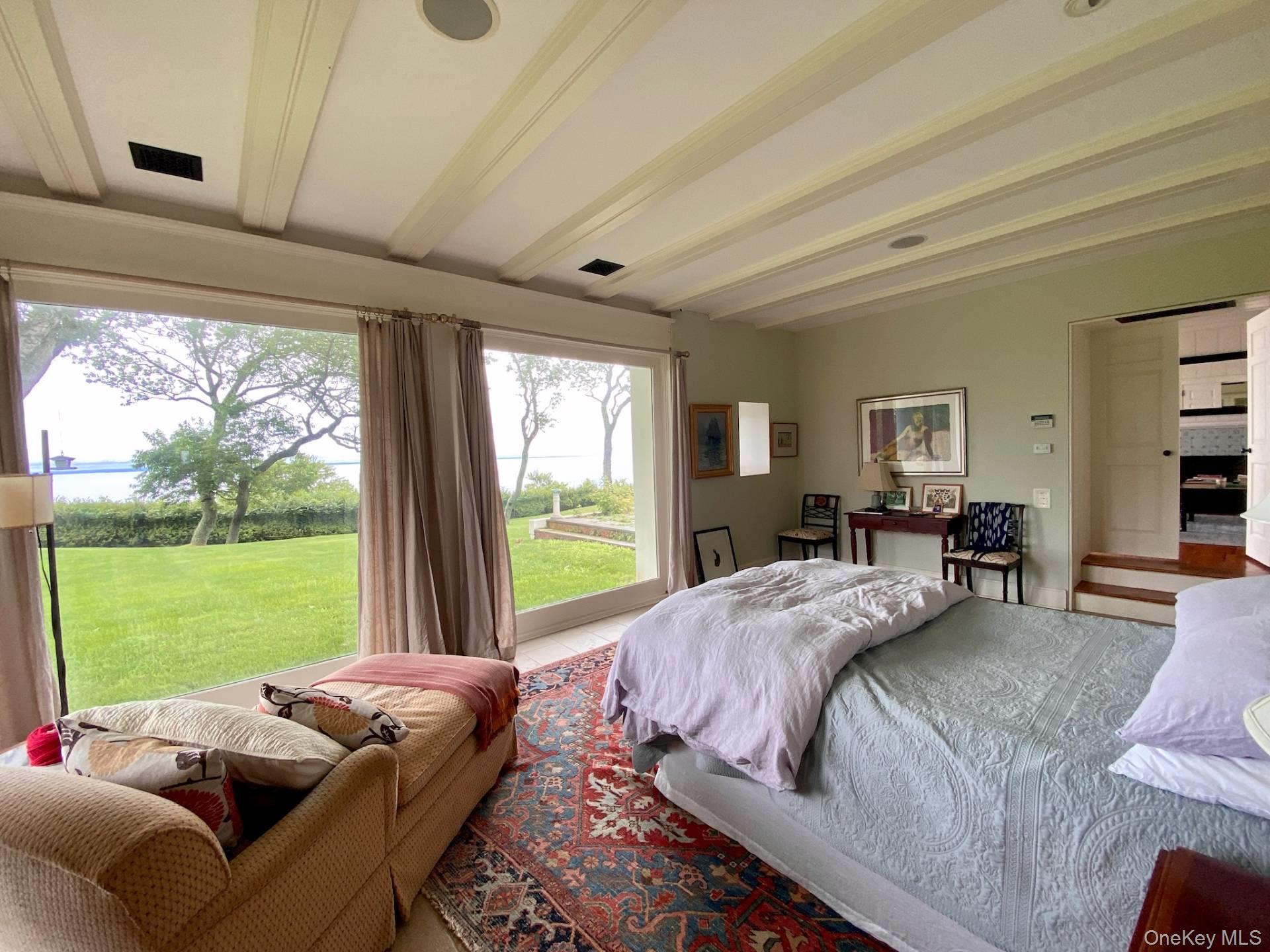 2840 Stars Road, East Marion, NY 11939