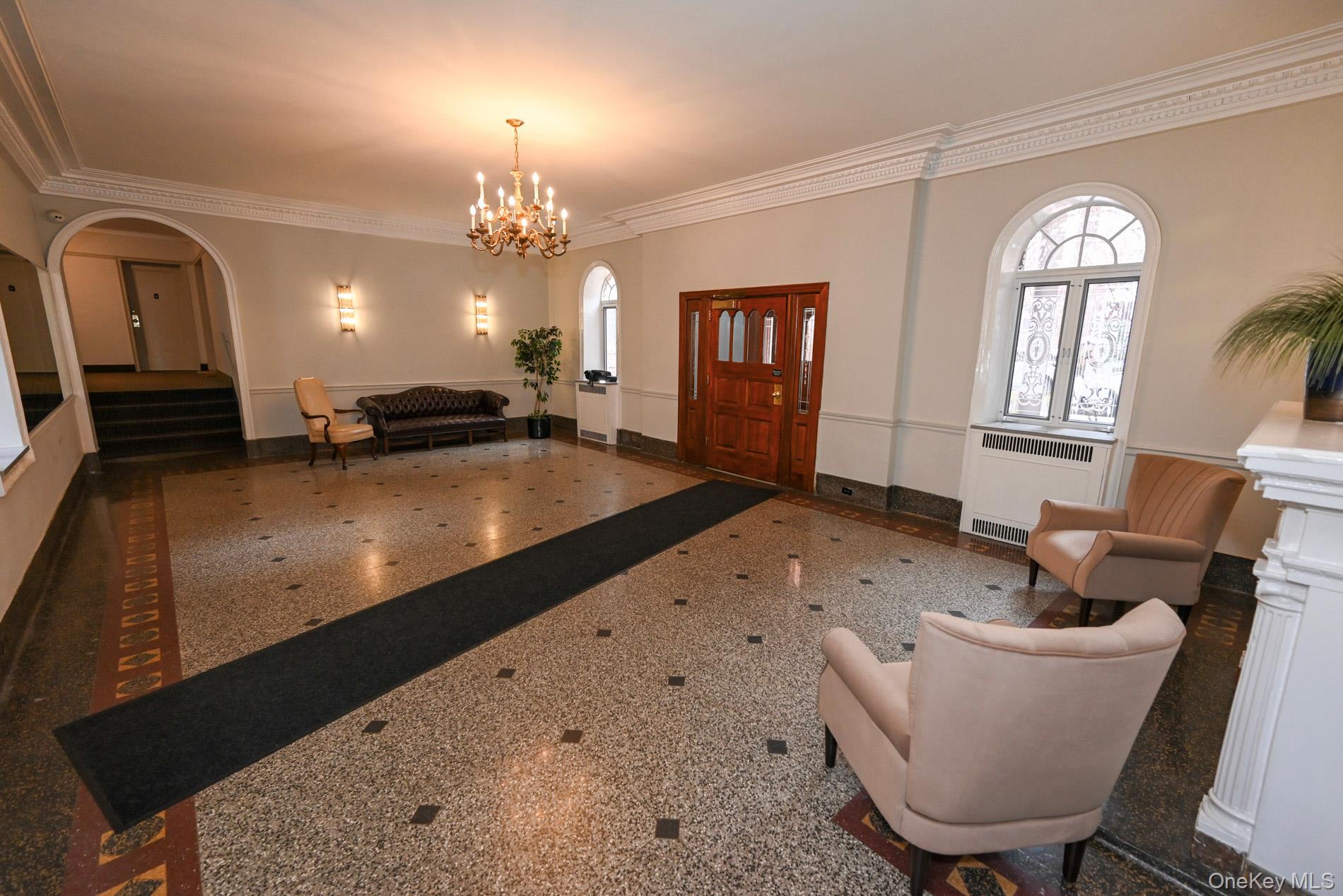 111-39 76th Road # D7, Forest Hills, NY 11375