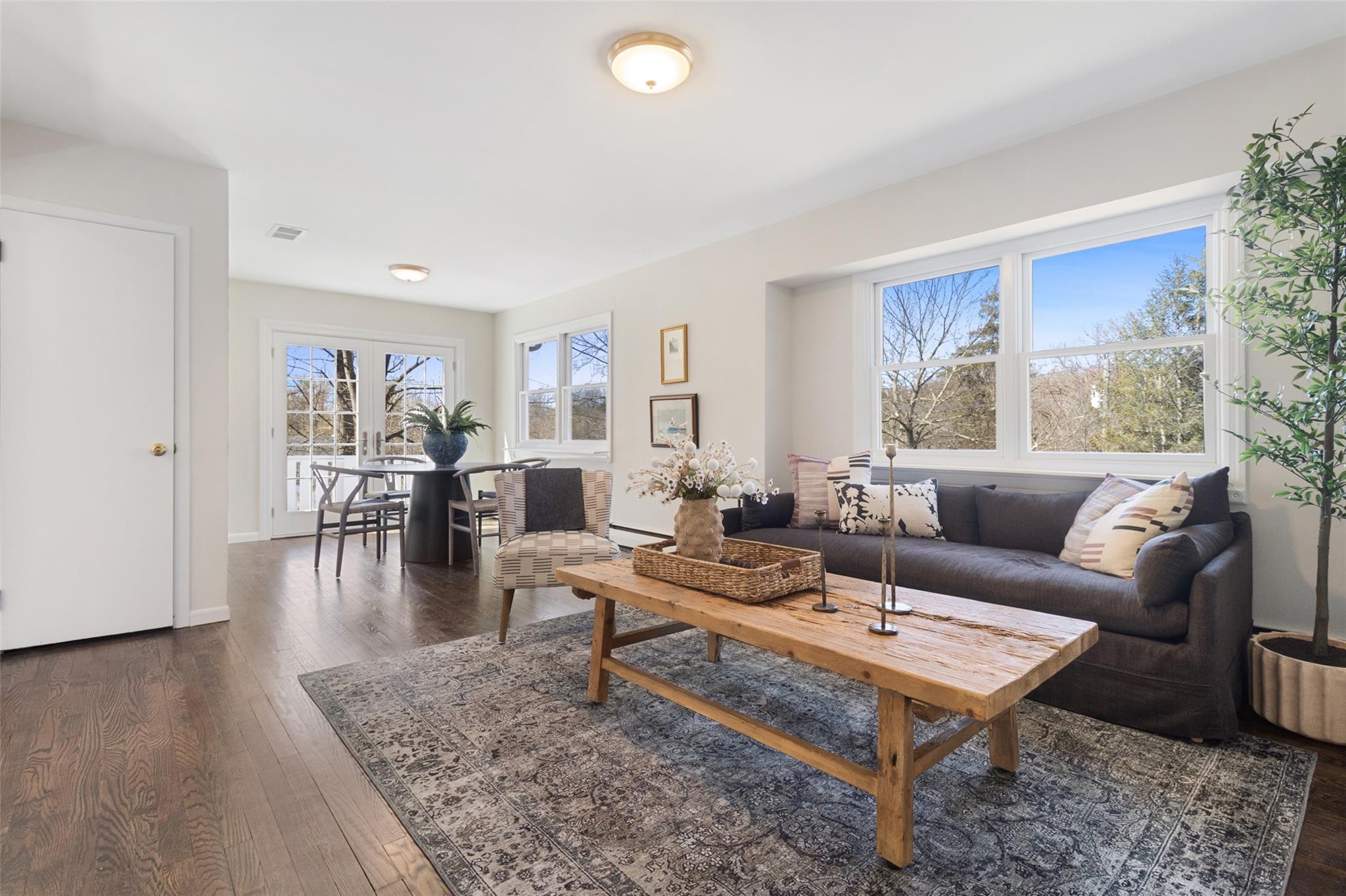 617 Saddle River Road, Airmont, NY 10952