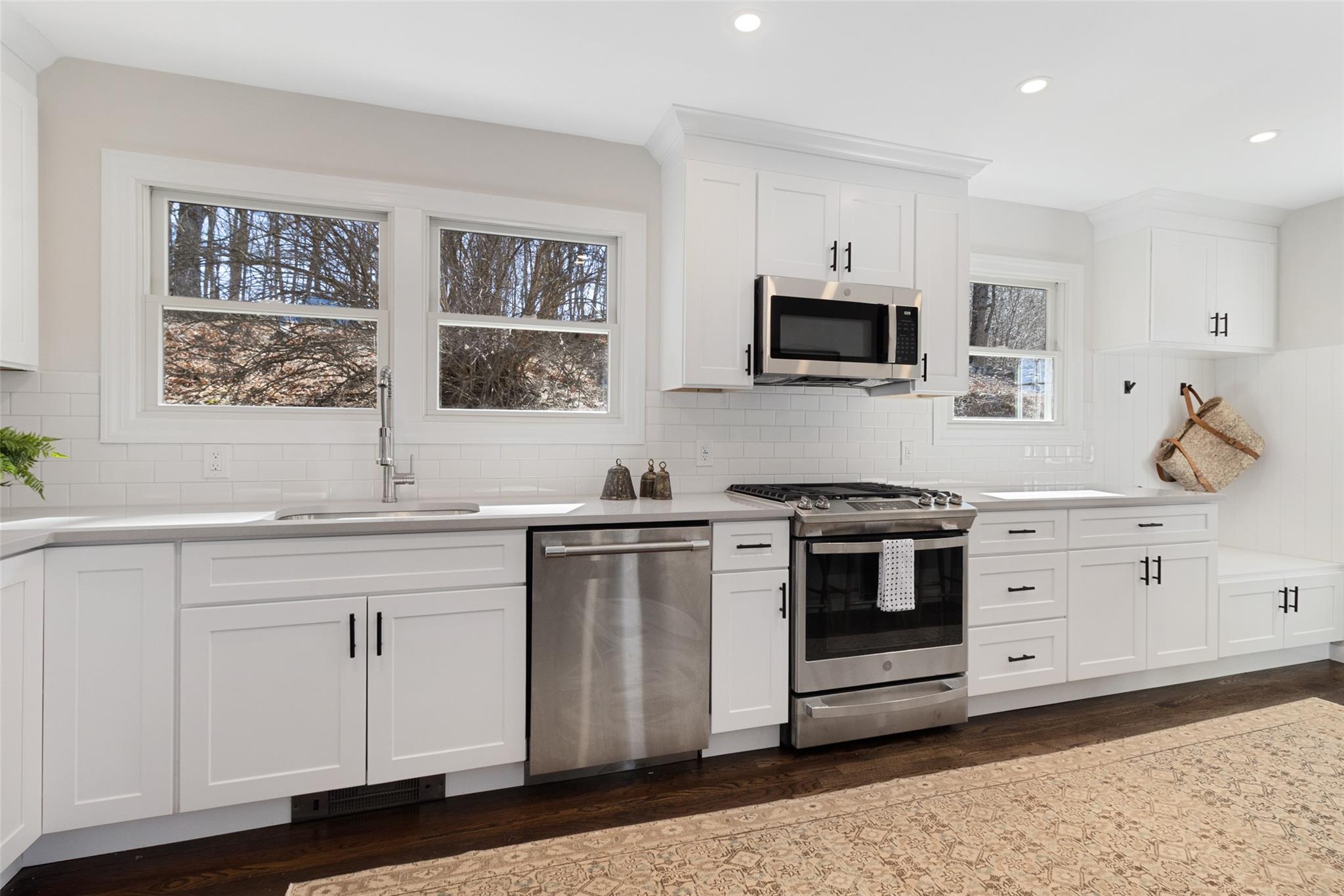 617 Saddle River Road, Airmont, NY 10952