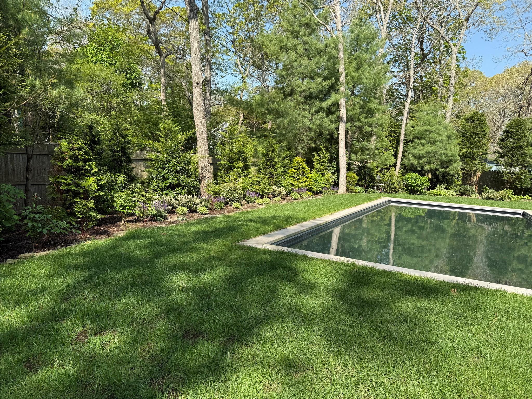 11 Post Crossing, East Quogue, NY 11942