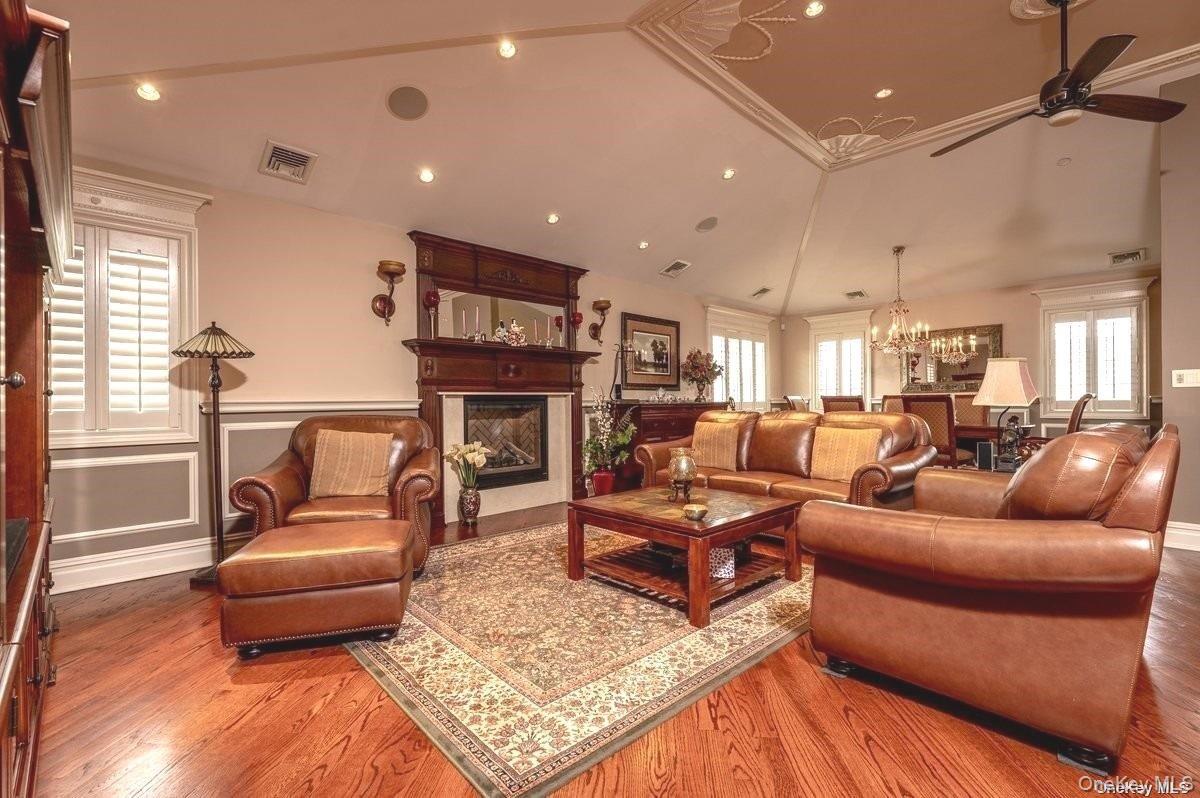 91 Virginia Avenue, Long Beach, NY 11561