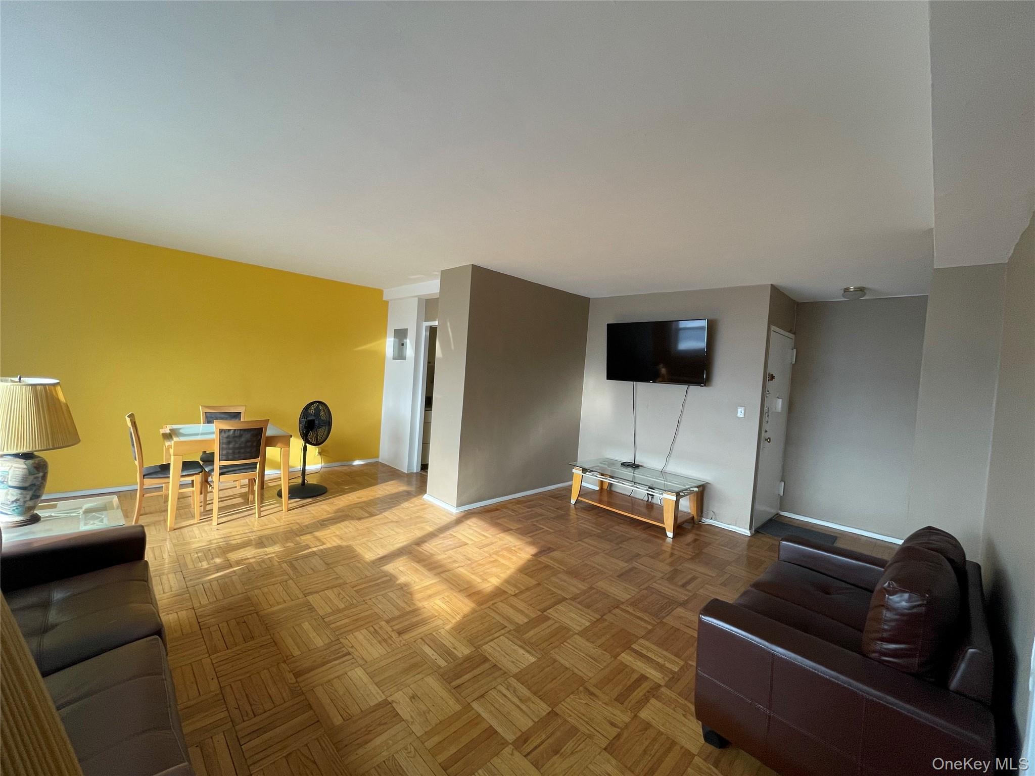 3 Fordham Hill Oval # 6H, Bronx, NY 10468