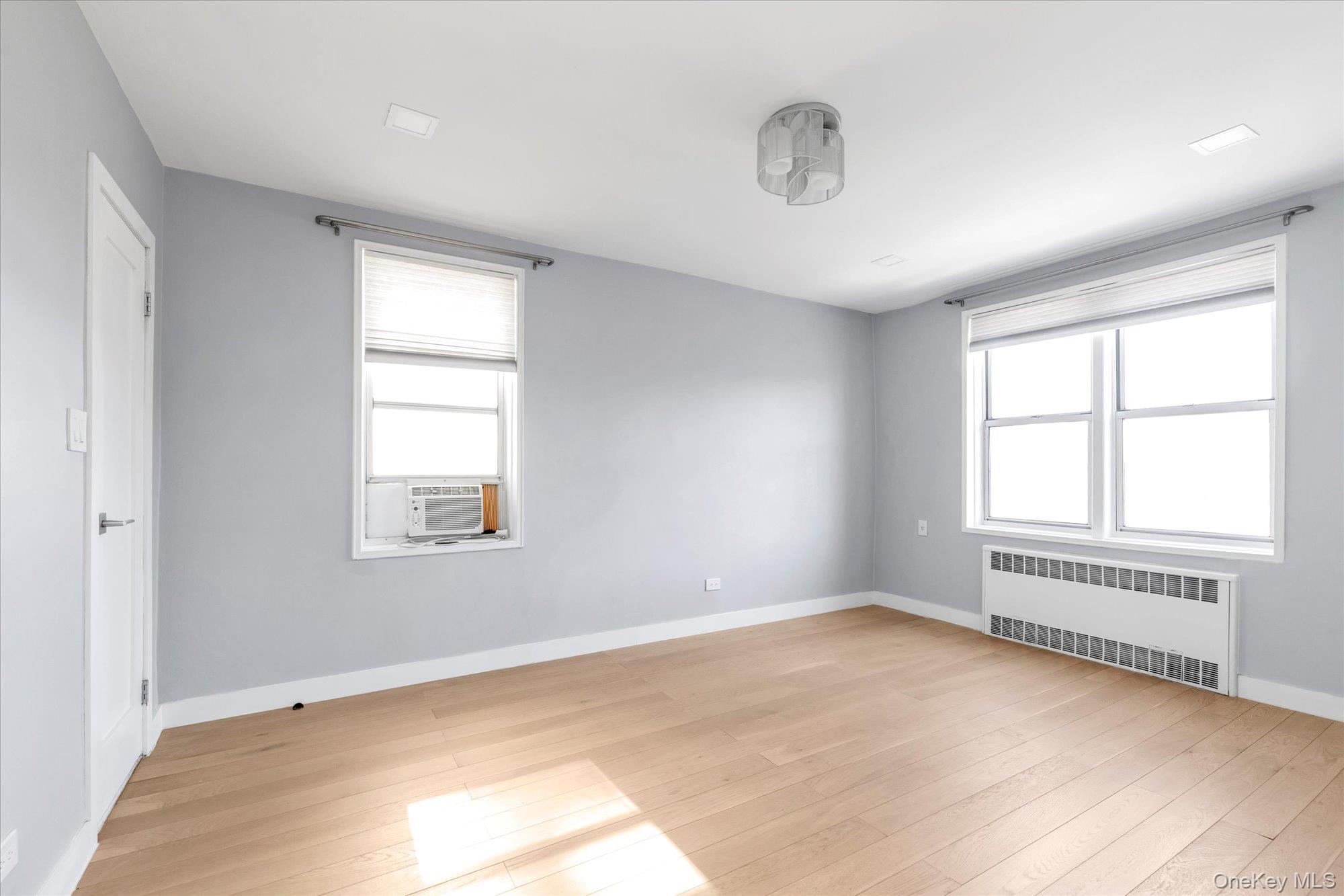 67-12 Yellowstone Blvd # #F18, Forest Hills, NY 11375