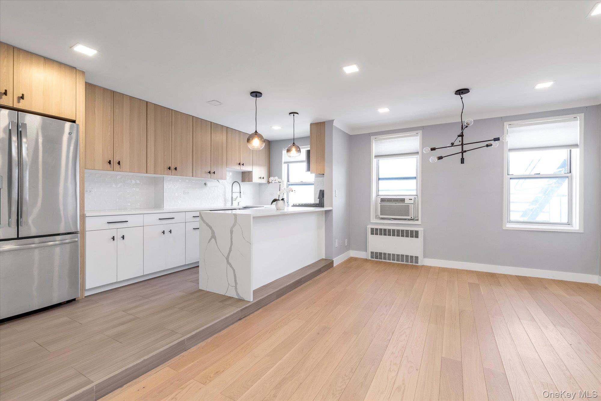 67-12 Yellowstone Blvd # #F18, Forest Hills, NY 11375