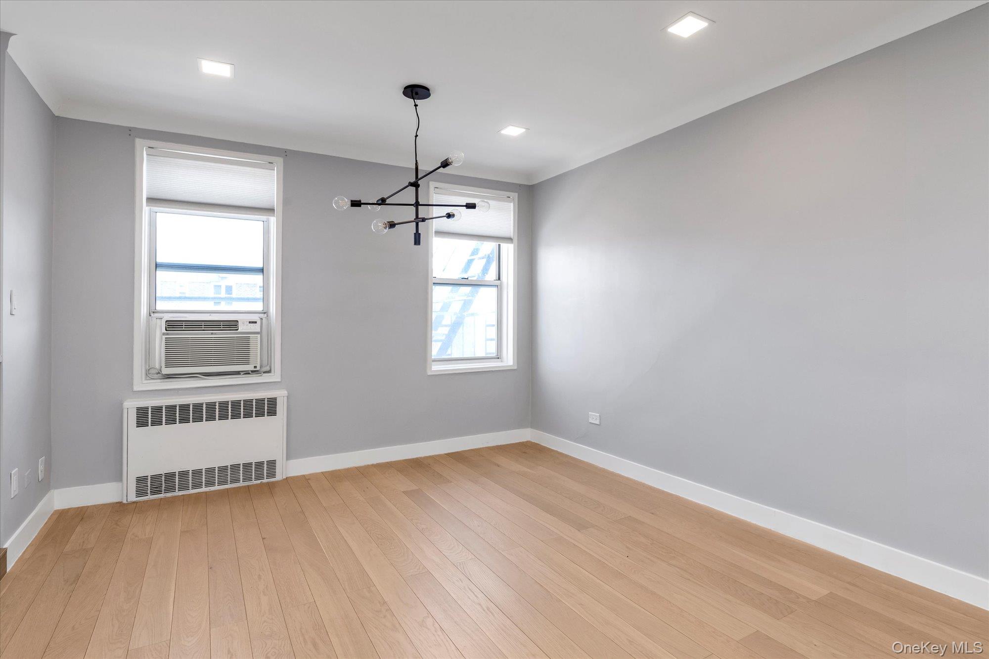 67-12 Yellowstone Blvd # #F18, Forest Hills, NY 11375