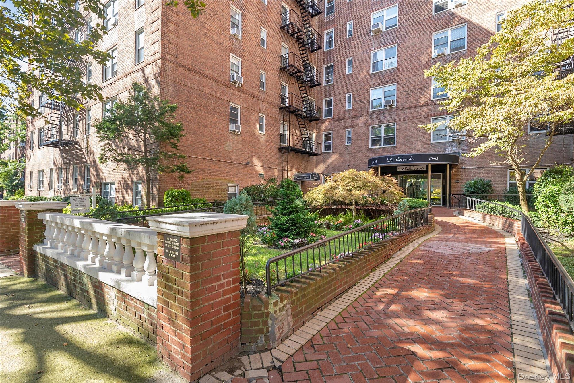 67-12 Yellowstone Blvd # #F18, Forest Hills, NY 11375
