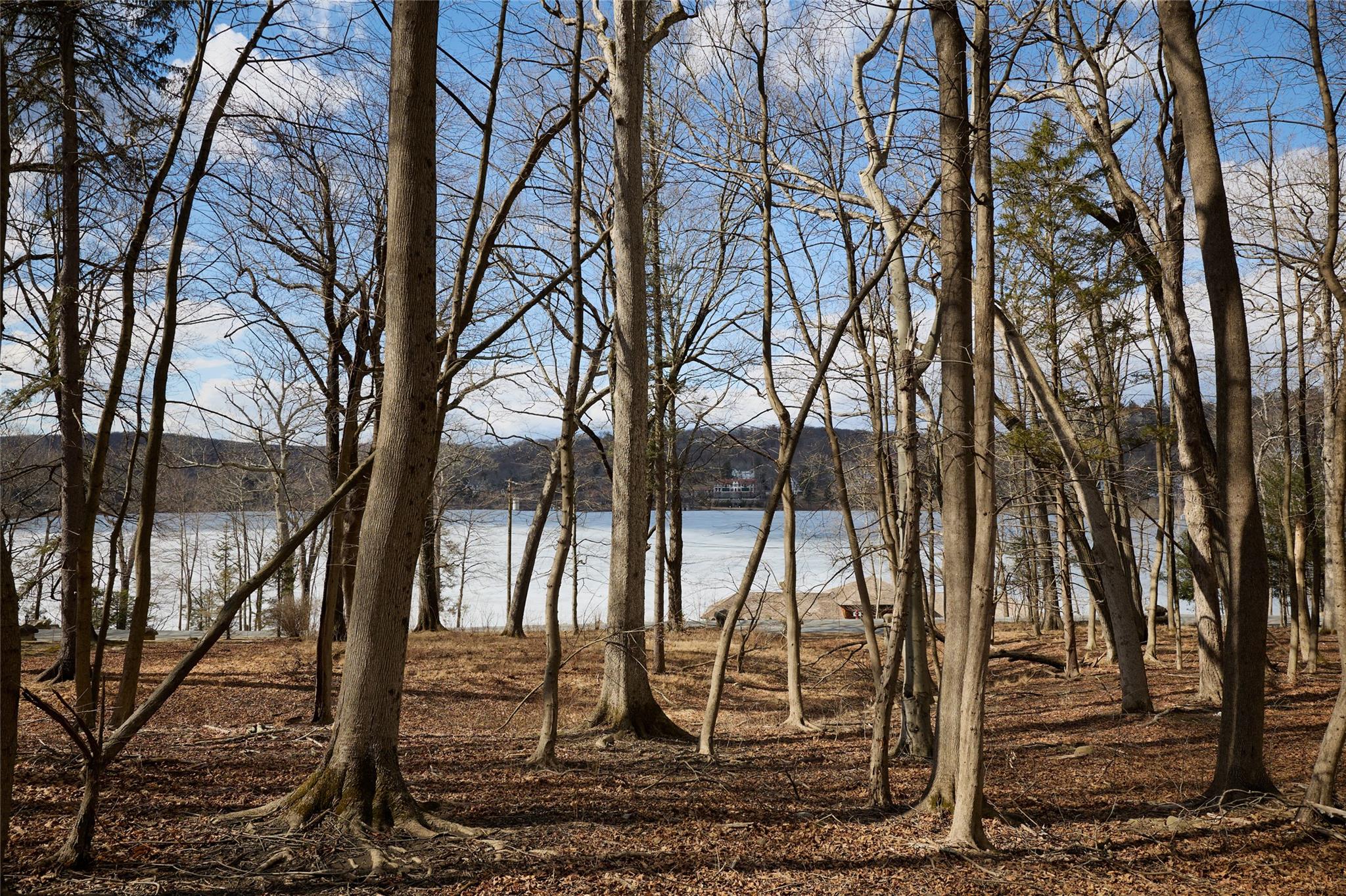 288 Tuxedo Road, Tuxedo Park, NY 10987