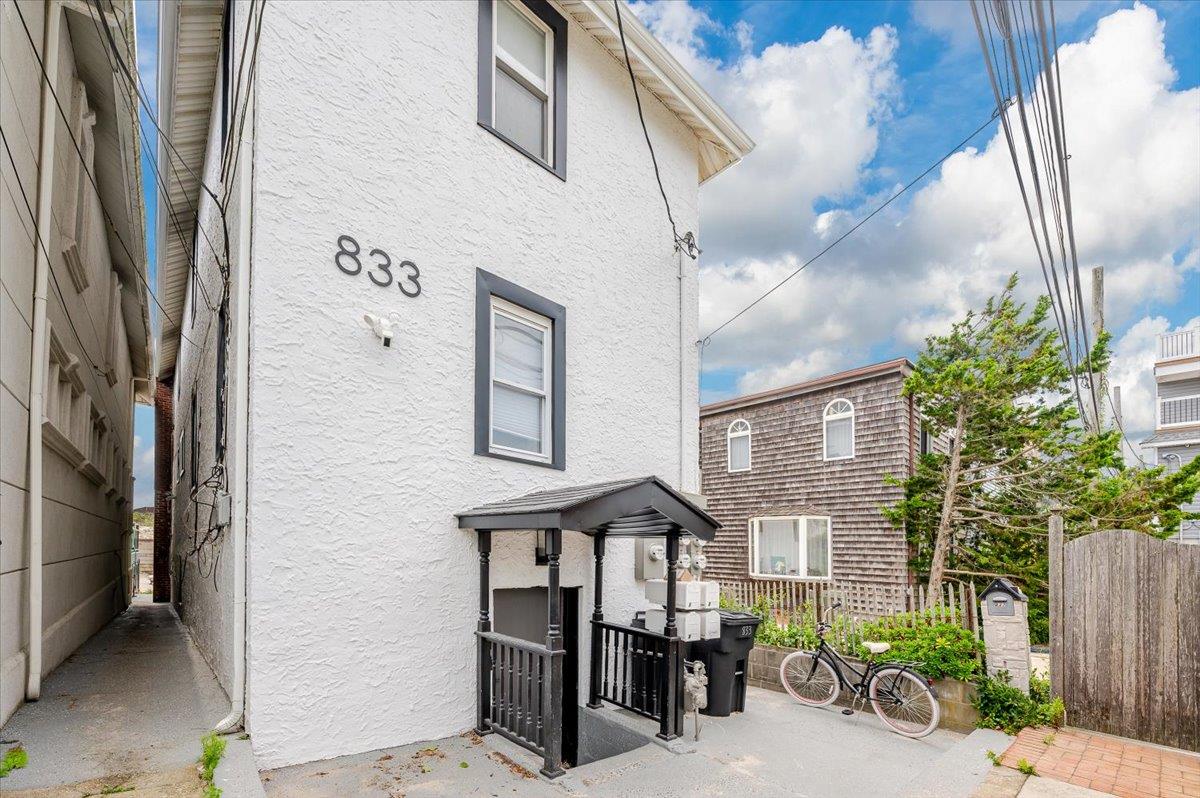 833 Oceanfront # 1N, Long Beach, NY 11561
