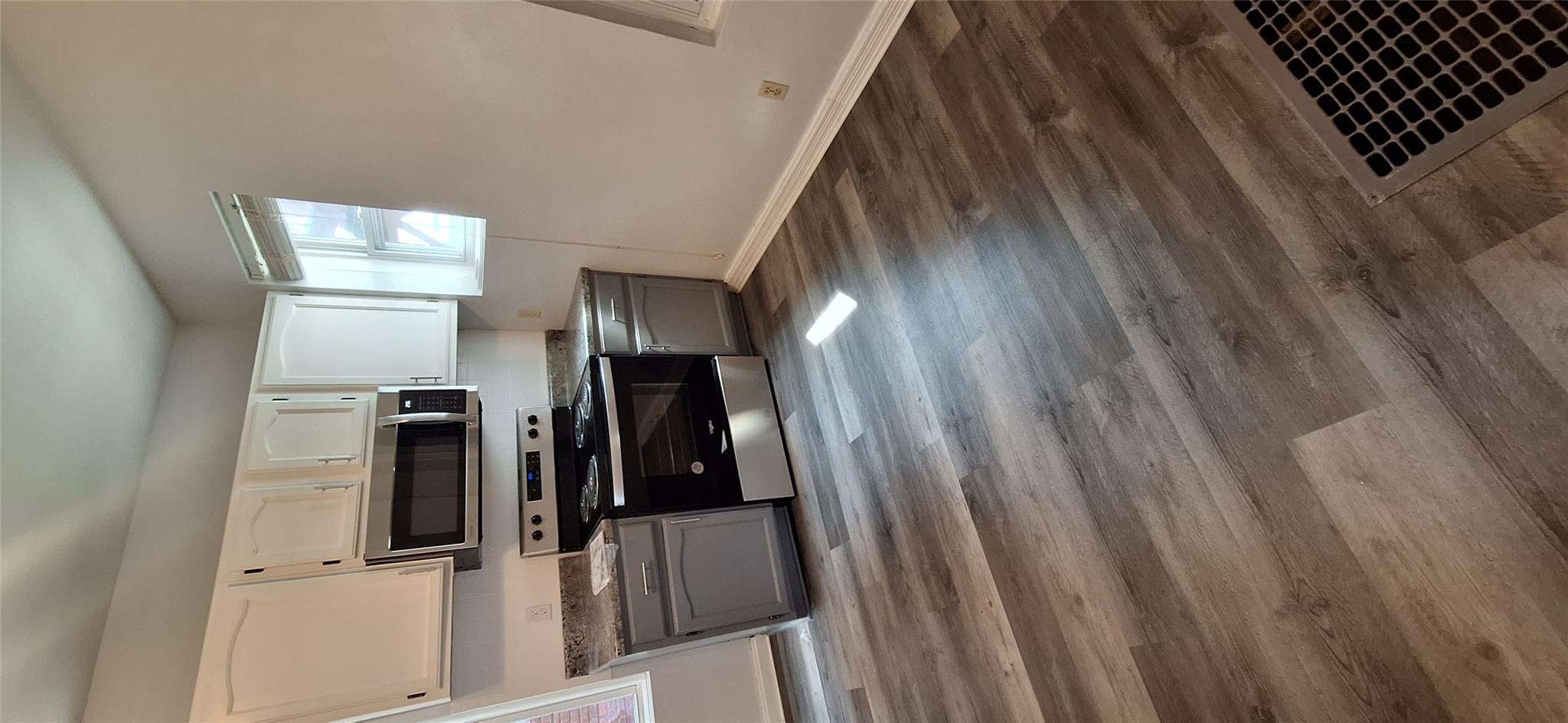 200 N Hamilton Street # 1 First Floor -, Poughkeepsie, NY 12601
