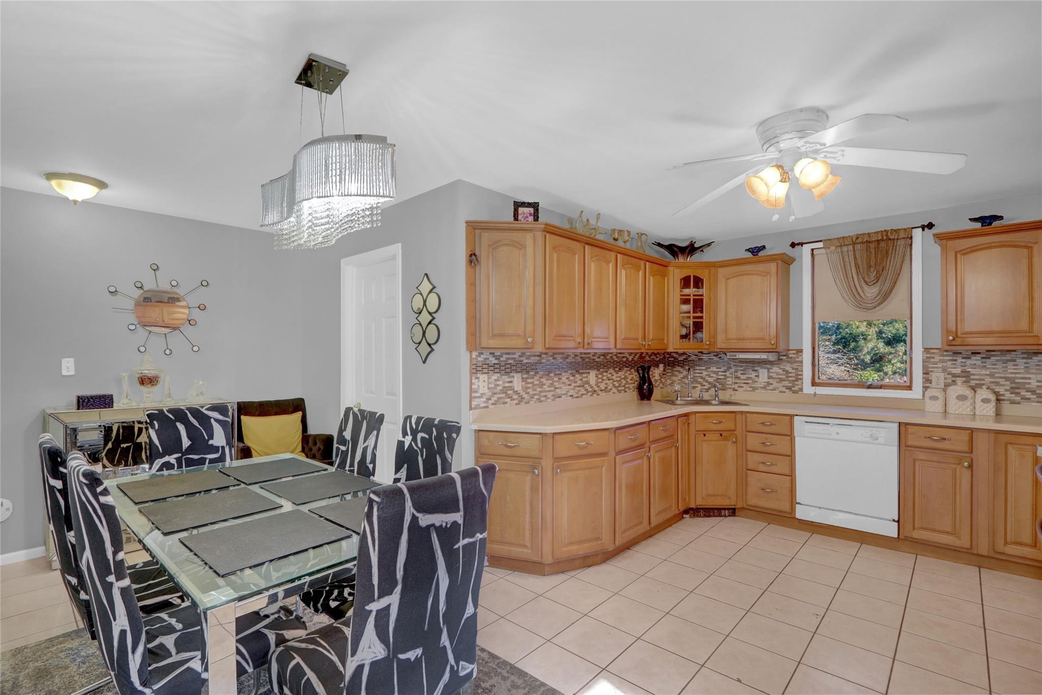 157 Cambridge Drive, Hicksville, NY 11801