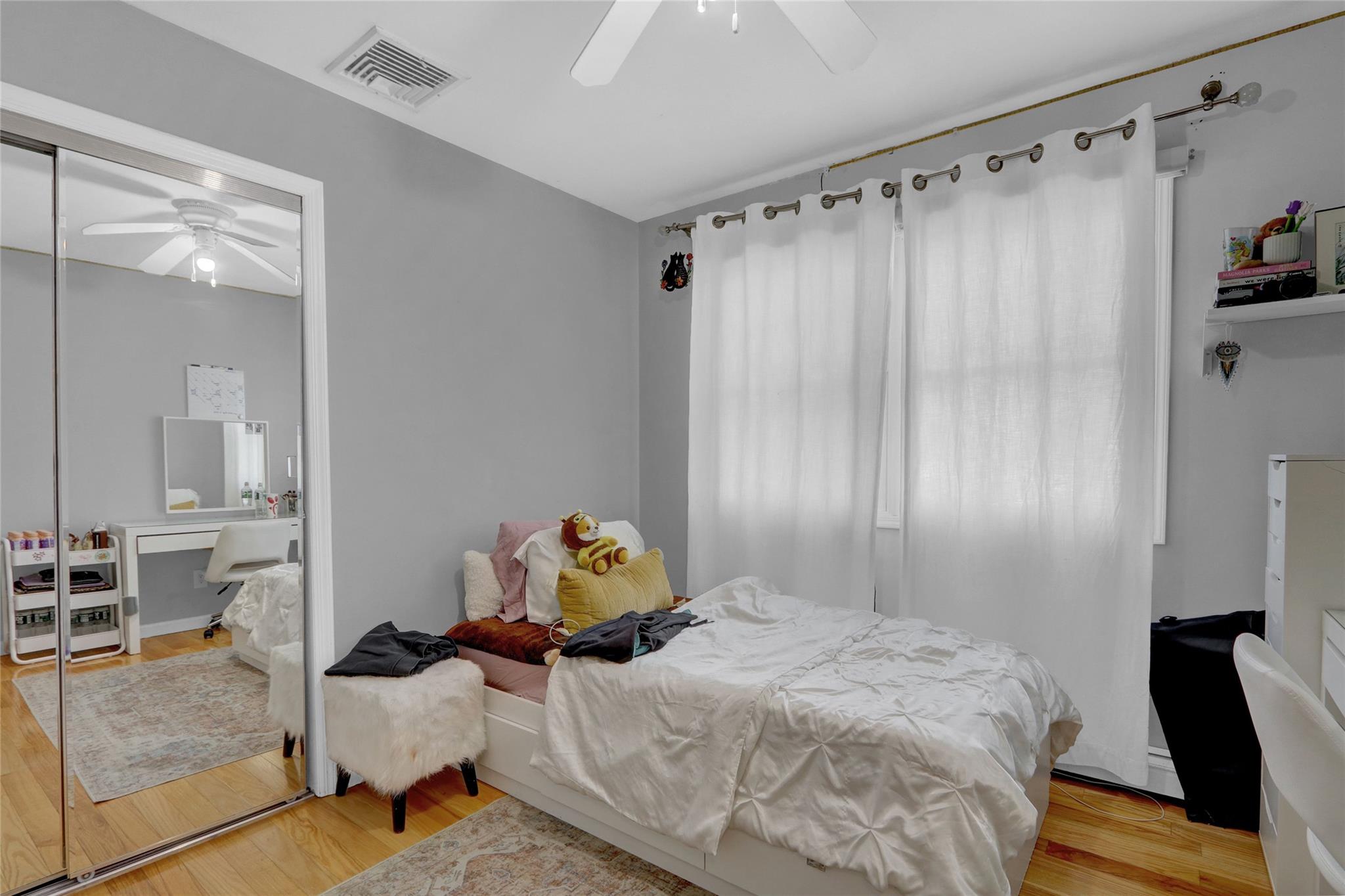 157 Cambridge Drive, Hicksville, NY 11801