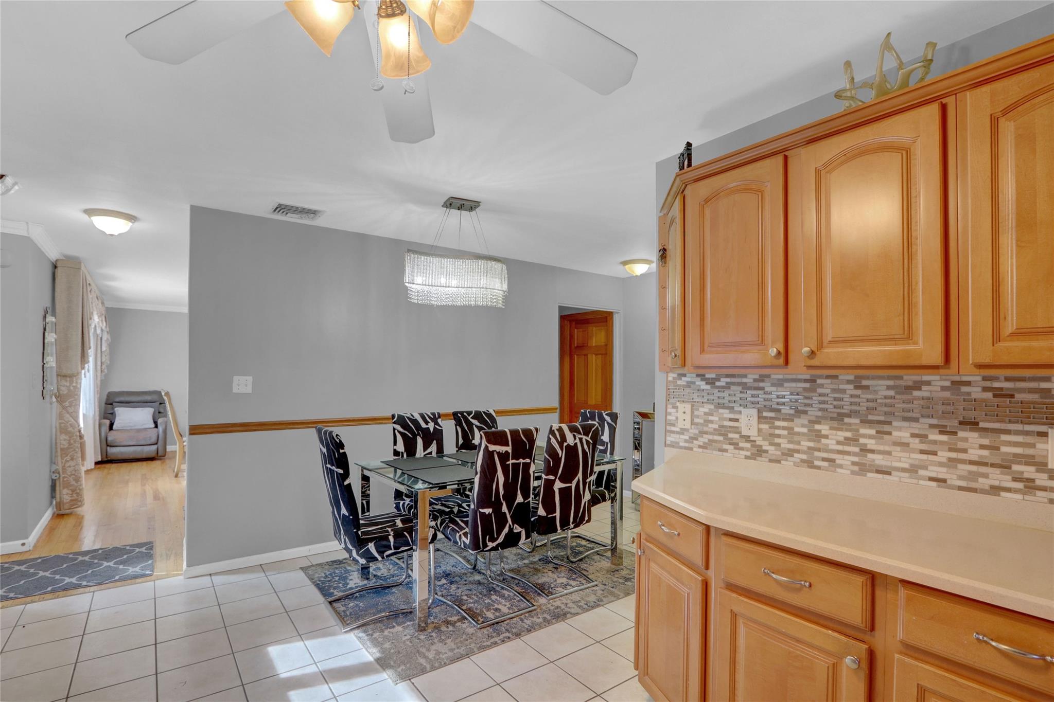 157 Cambridge Drive, Hicksville, NY 11801