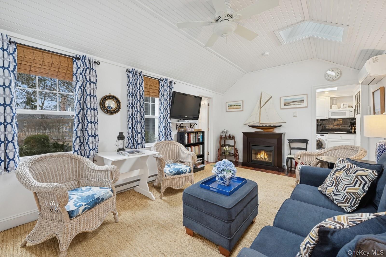 424 4th Street, Greenport, NY 11944